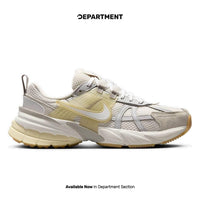 NIKE WMNS V2K RUN
