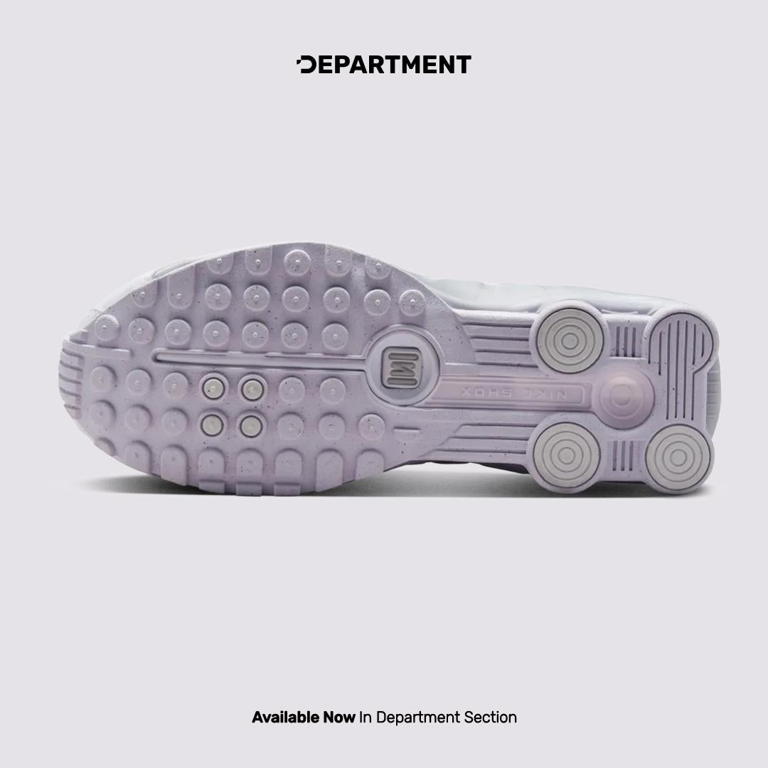 NIKE SHOX R4