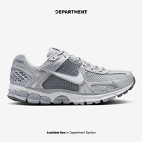 NIKE ZOOM VOMERO 5