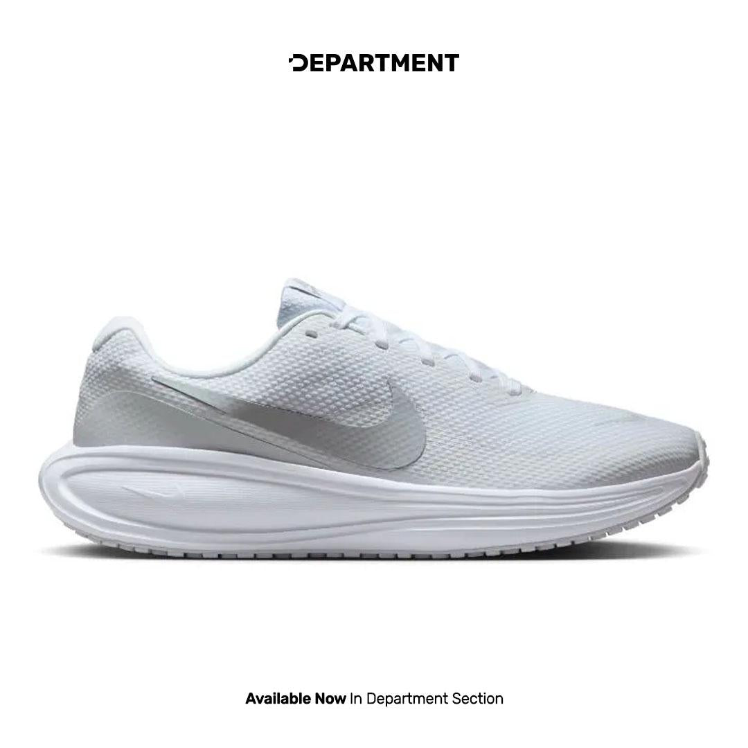 NIKE REVOLUTION 8