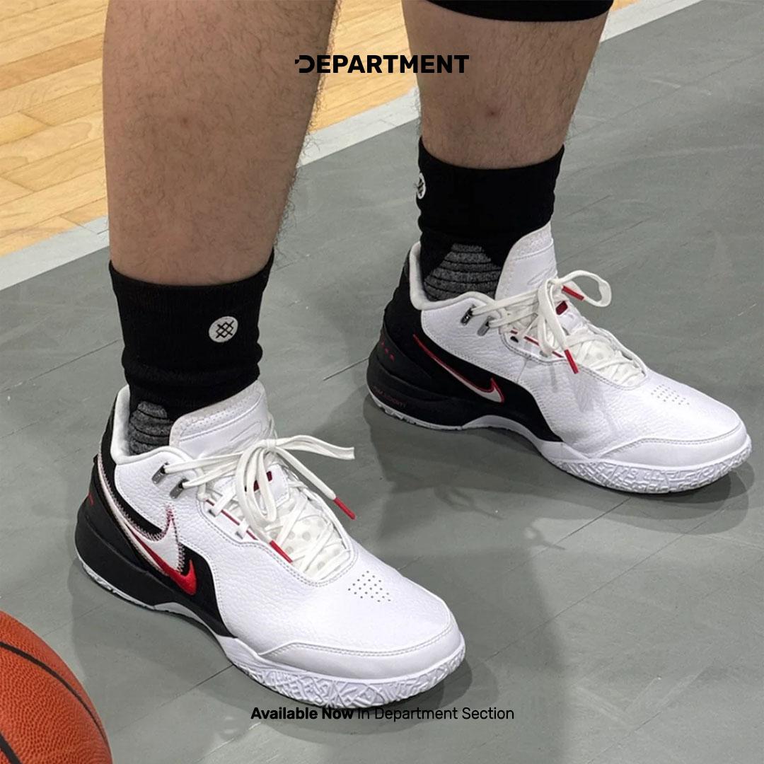 NIKE ZOOM LEBRON NXXT GEN AMPD EP