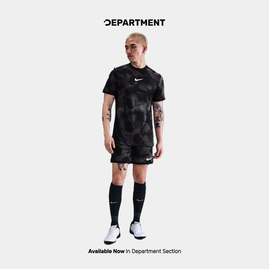 NIKE ACADEMY +