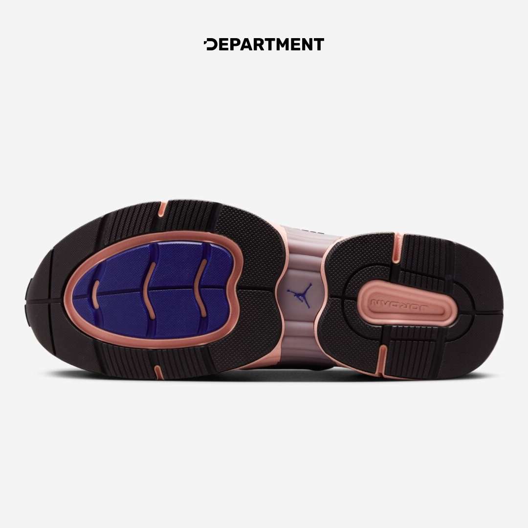 NIKE JORDAN TRUNER O/S SP
