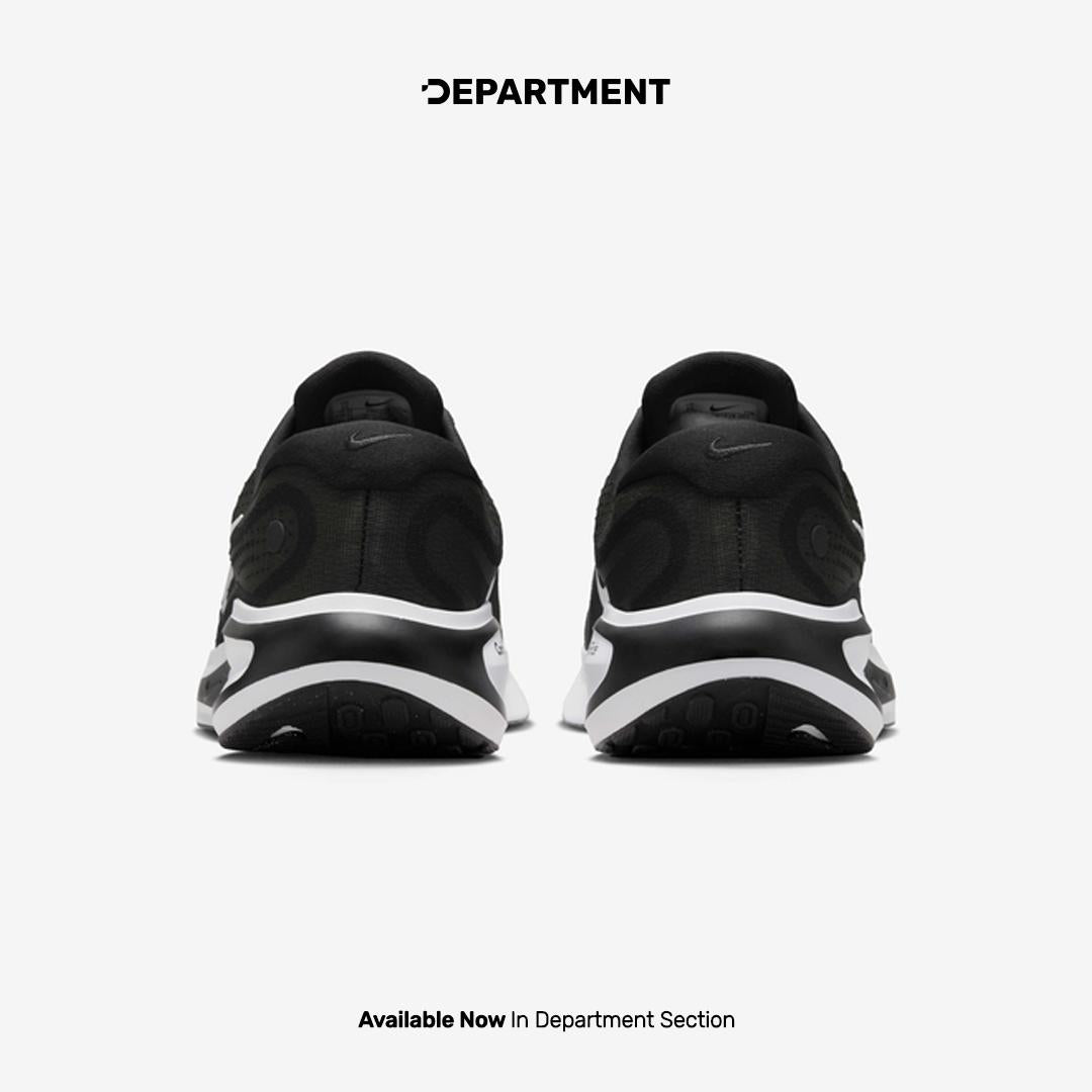 NIKE JOURNEY RUN