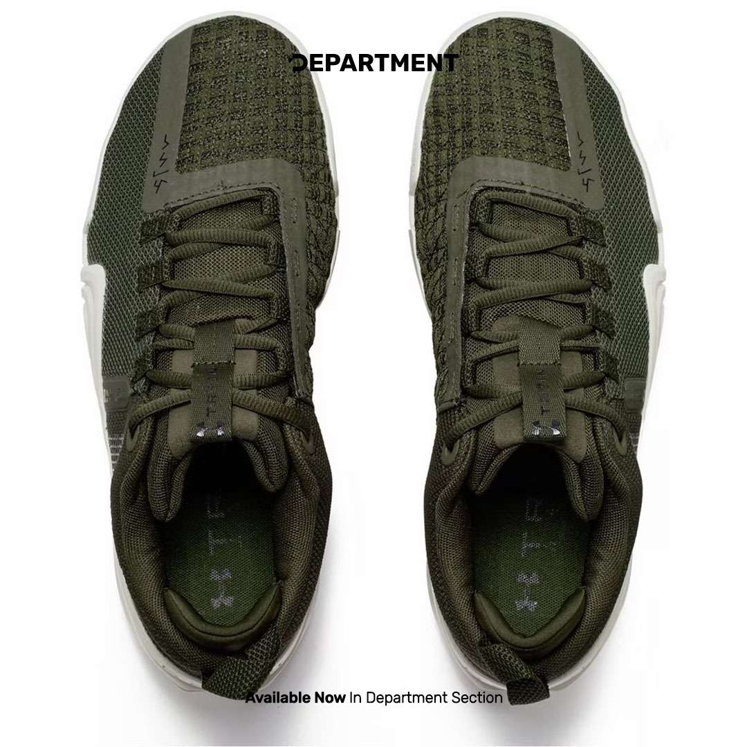 UNDER ARMOUR TRIBASE REIGN 6