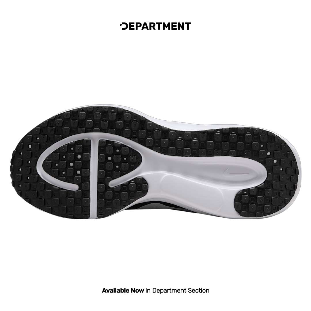 NIKE W REVOLUTION 8 WIDE