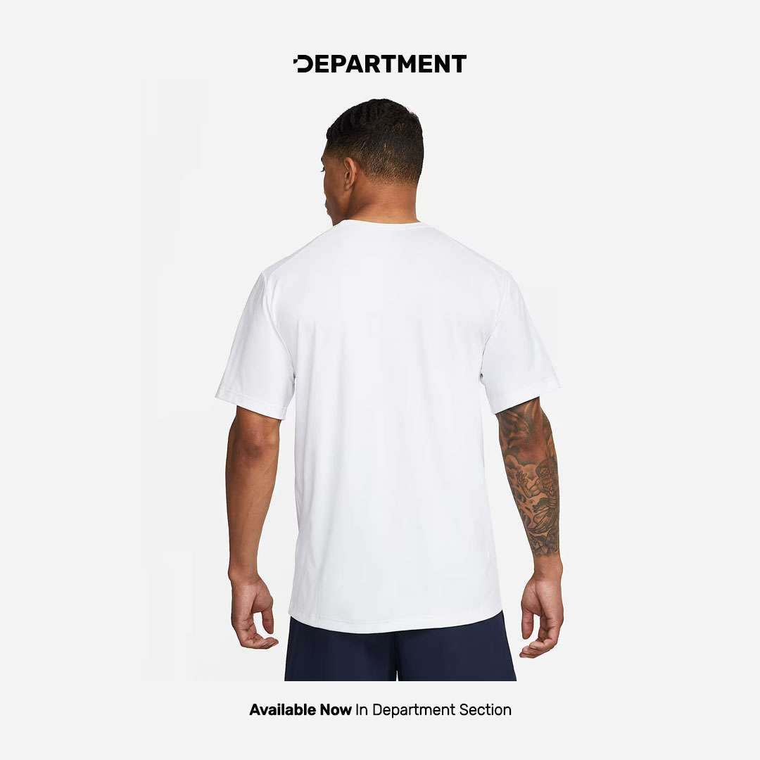 NIKE DRI FIT UV HYVERSE