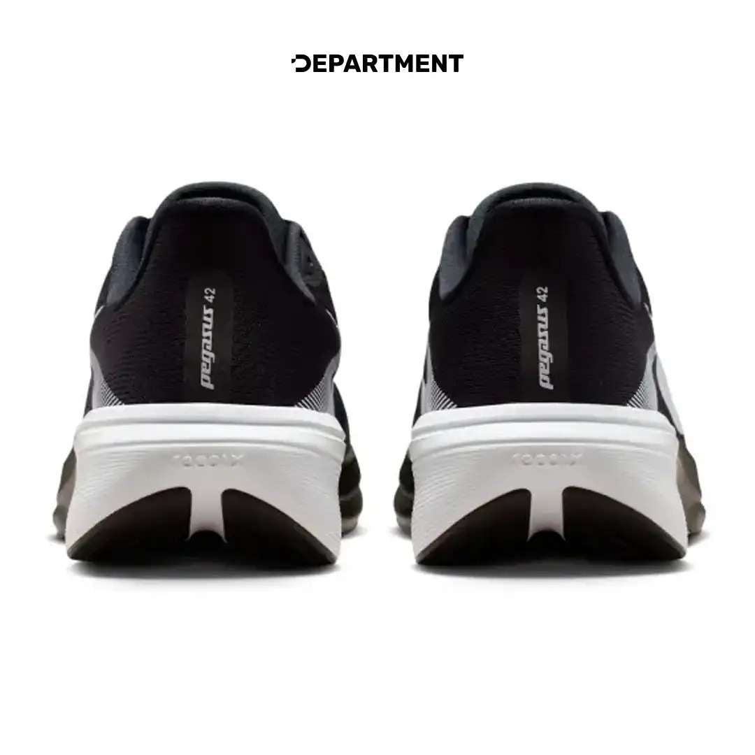 NIKE PEGASUS 42