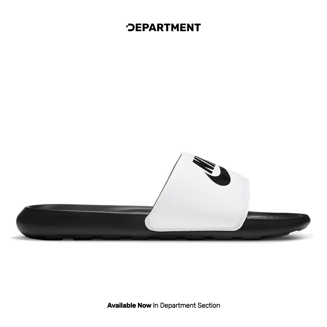 NIKE VICTORI ONE SLIDE
