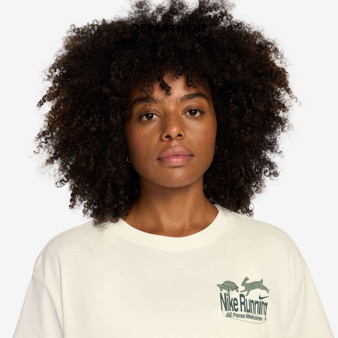 NIKE DRI-FIT SWIFT OVERSIZED