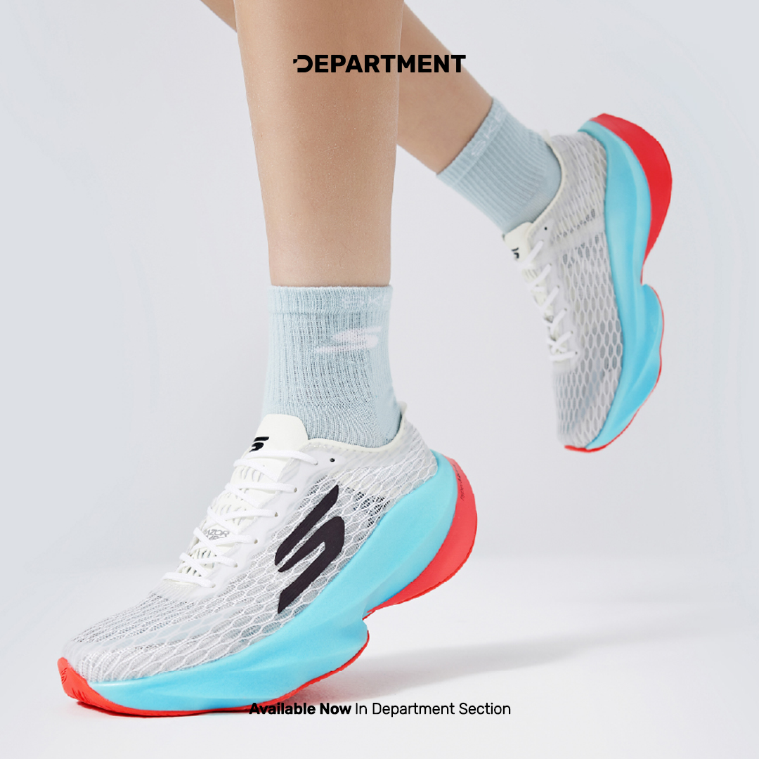 SKECHERS AERO TEMPO