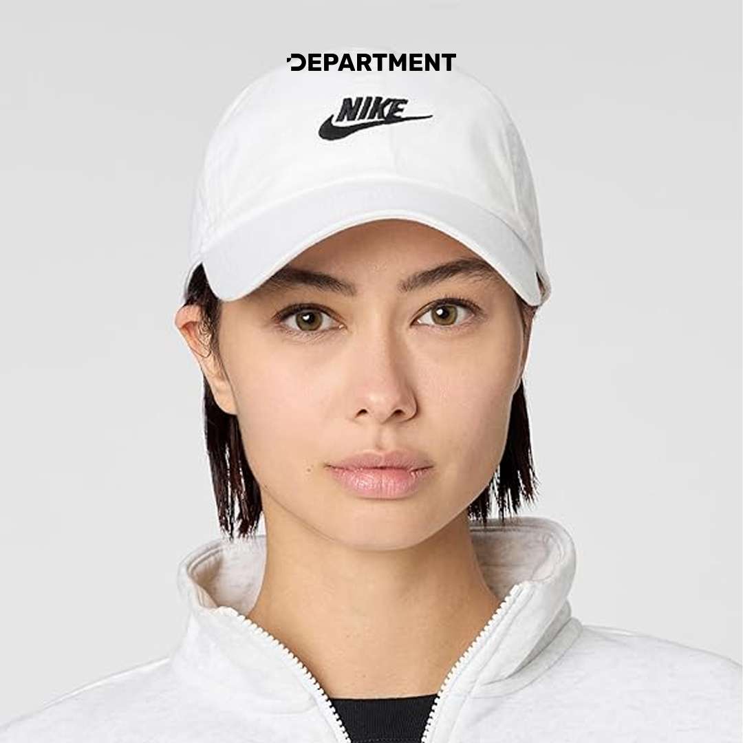NIKE CLUB UNSTRUCTURED FUTURA WASH
