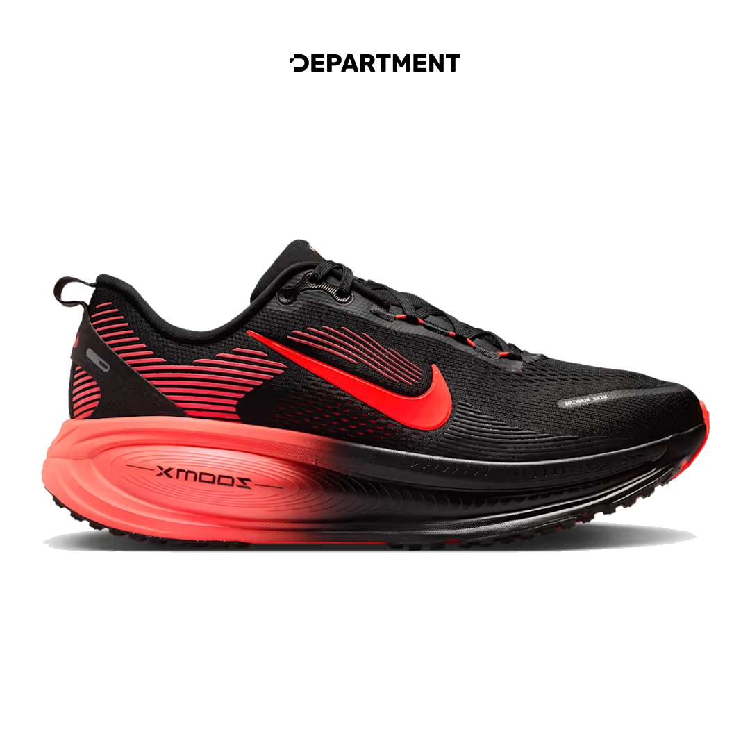 NIKE VOMERO 18