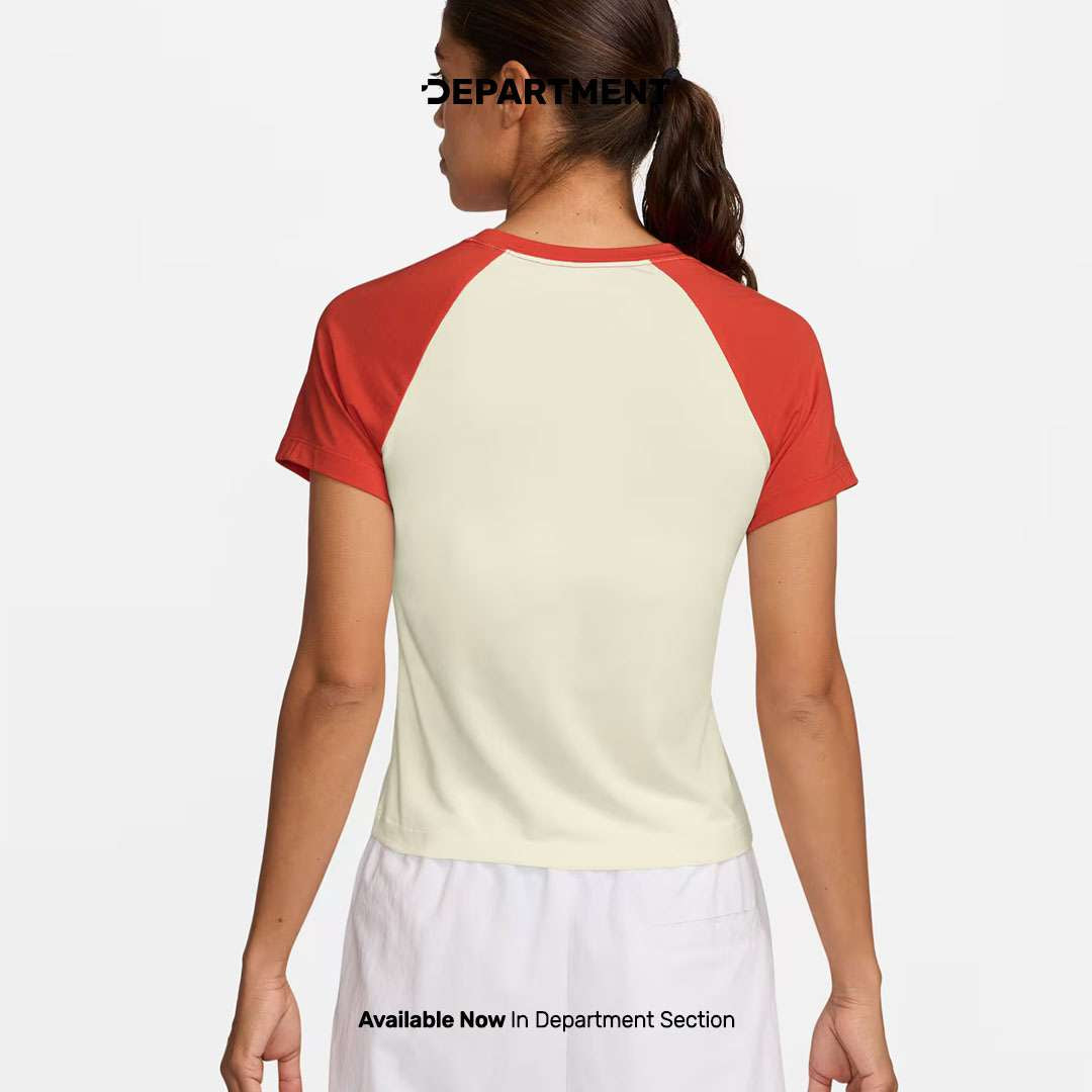 NIKE SPORTSWEAR CHILL KNIT SLIM GRAPHIC