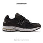 NEW BALANCE 2002R