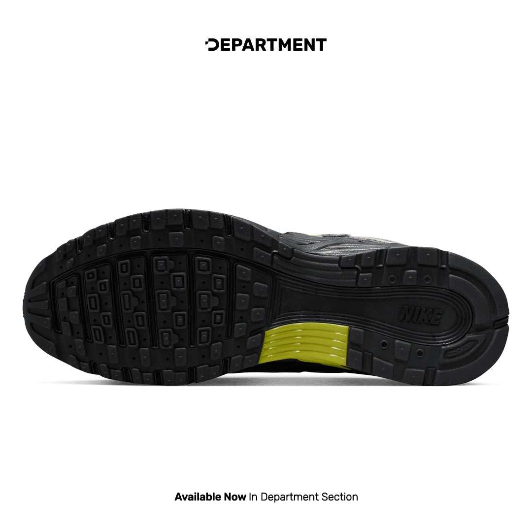 NIKE P-6000 PREMIUM