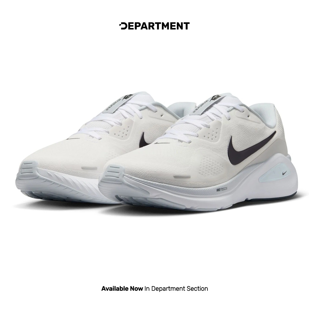 NIKE STRUCTURE 26