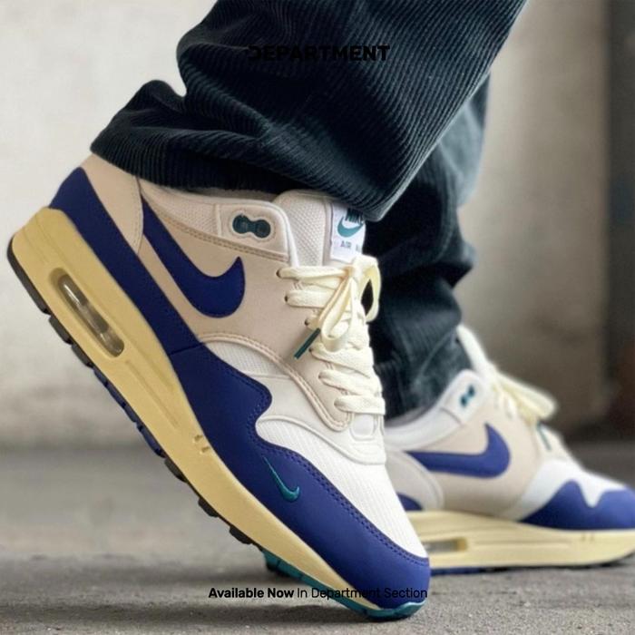 NIKE AIR MAX 1