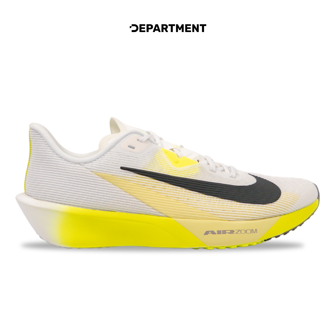 NIKE ZOOM RIVAL FLY 4