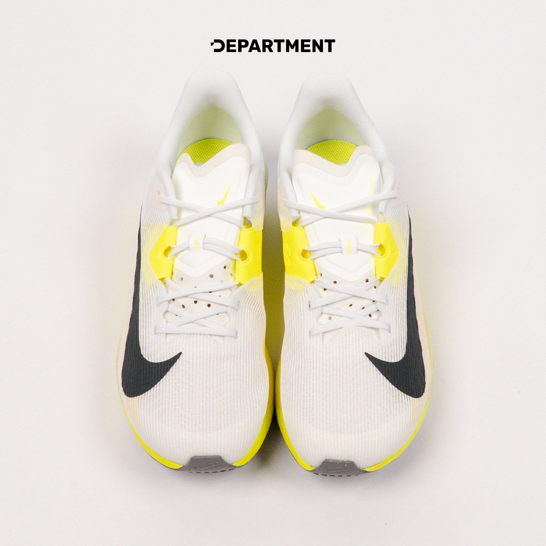 NIKE ZOOM RIVAL FLY 4