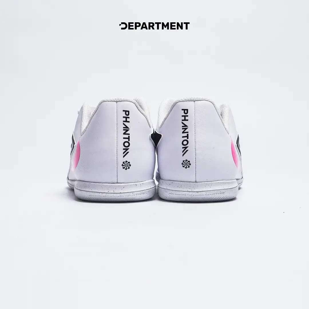 NIKE JR PHANTOM 6 LOW CLUB IC