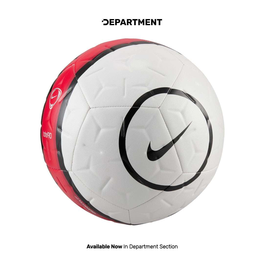 NIKE ACADEMY TOTAL 90