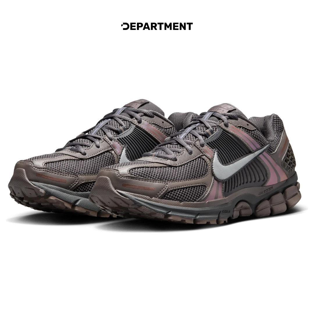 NIKE ZOOM VOMERO 5