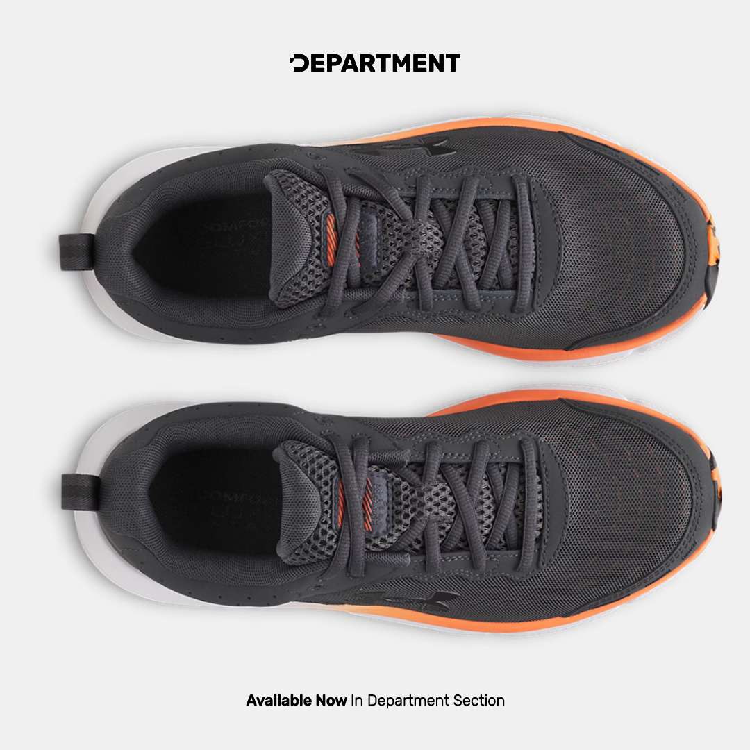 UNDER ARMOUR CHARGED ASSERT 10