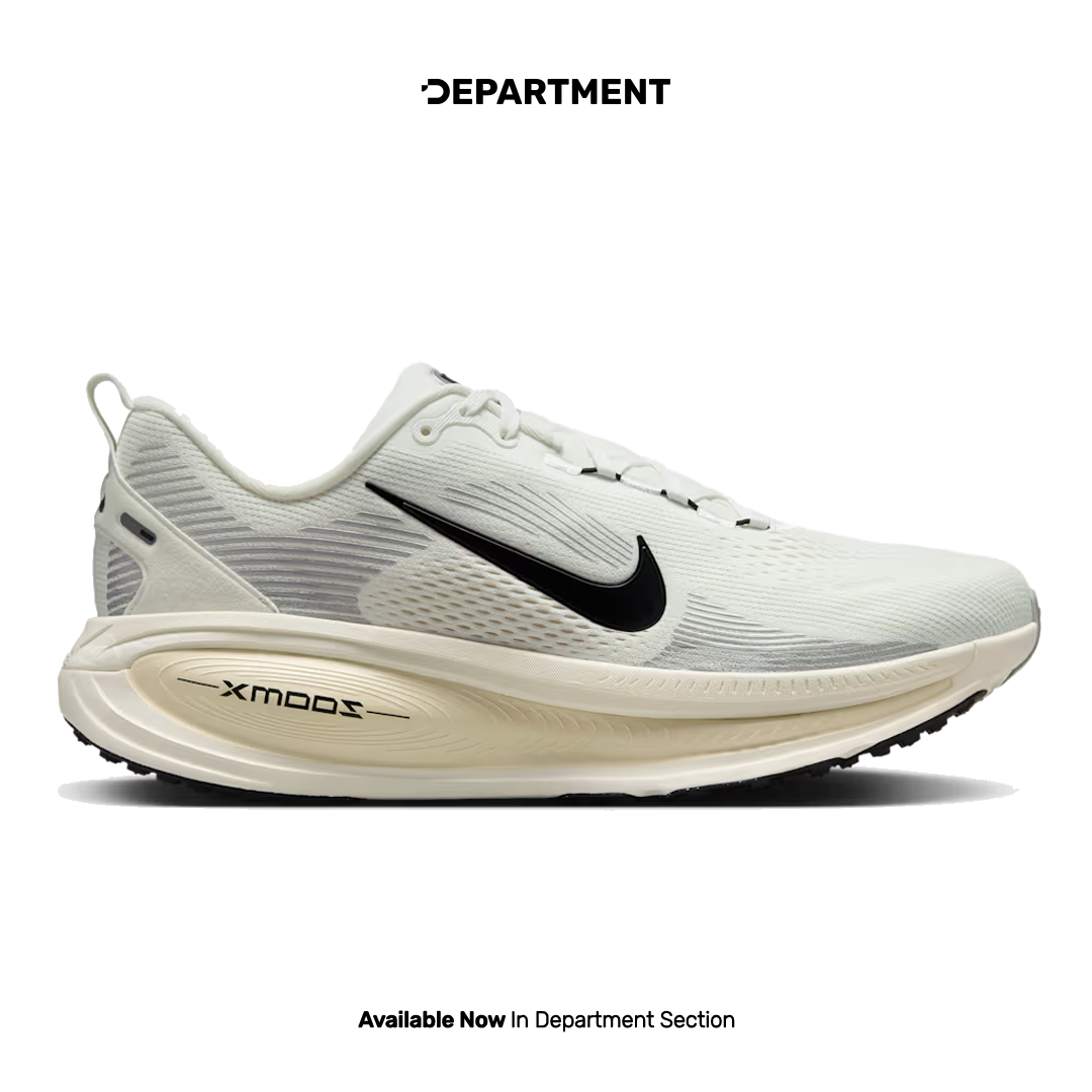 NIKE VOMERO 18