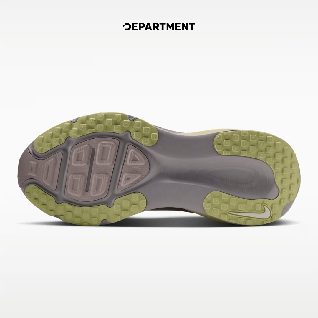 NIKE W VOMERO 18
