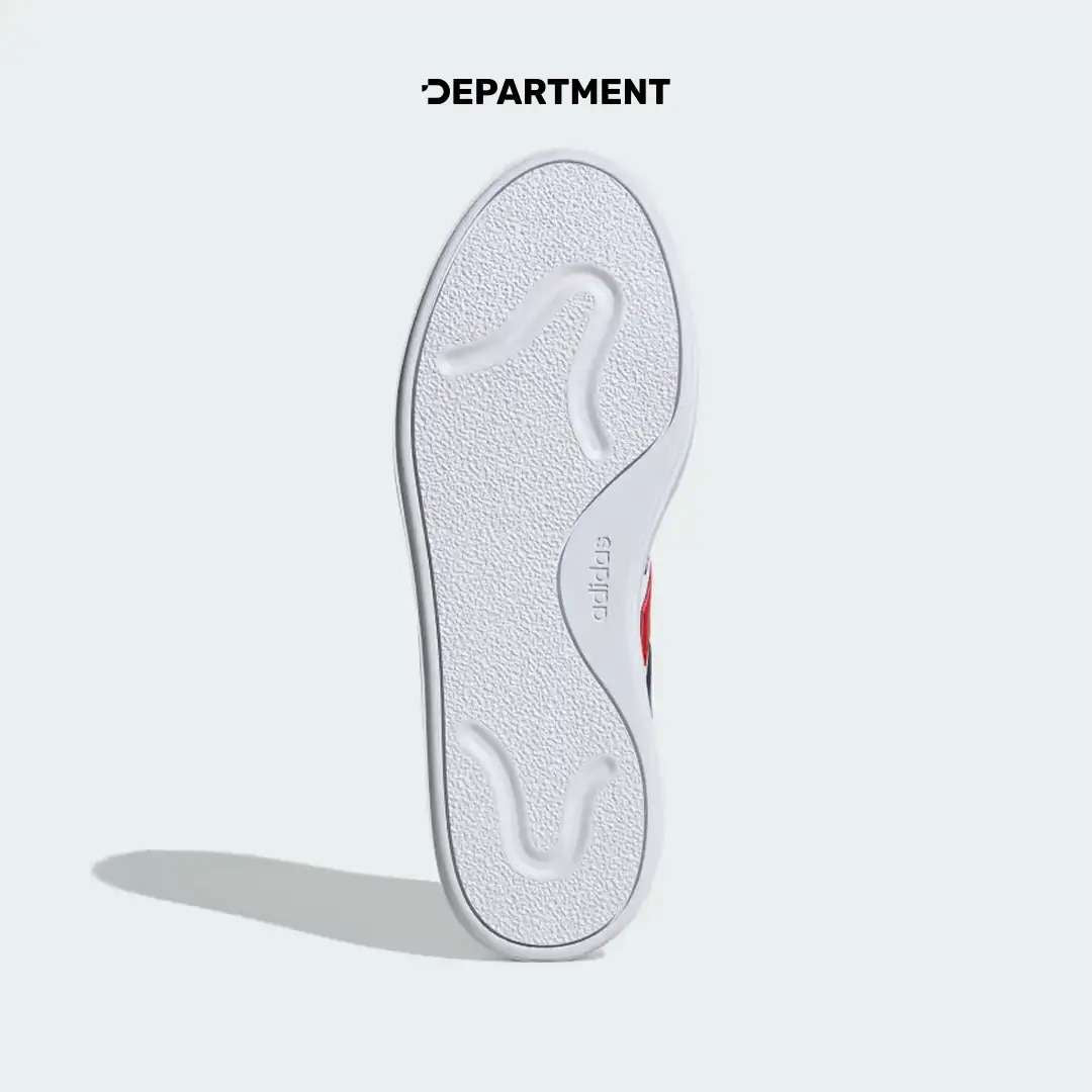 ADIDAS COURTBLOCK