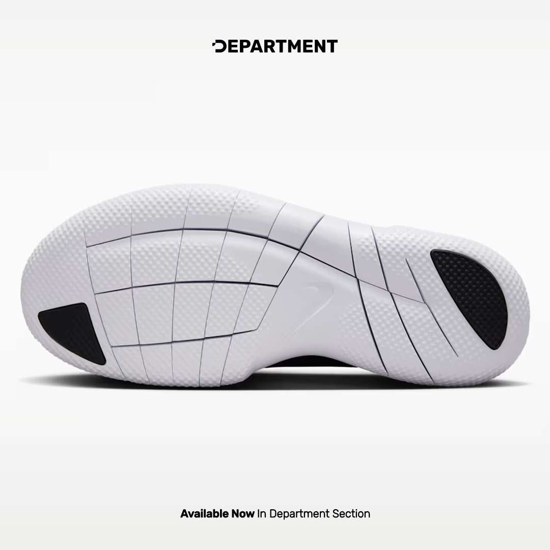 NIKE FREE 2025