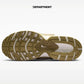 NIKE W V5 RNR WITH REFLECTIVE ACCENTS