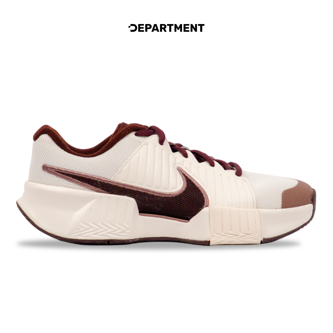 NIKE W GP CHALLENGE PRO HC
