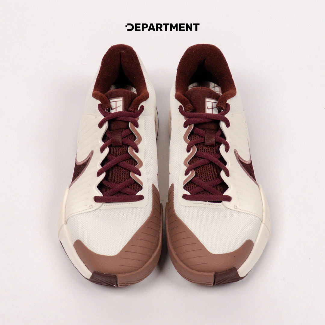 NIKE W GP CHALLENGE PRO HC