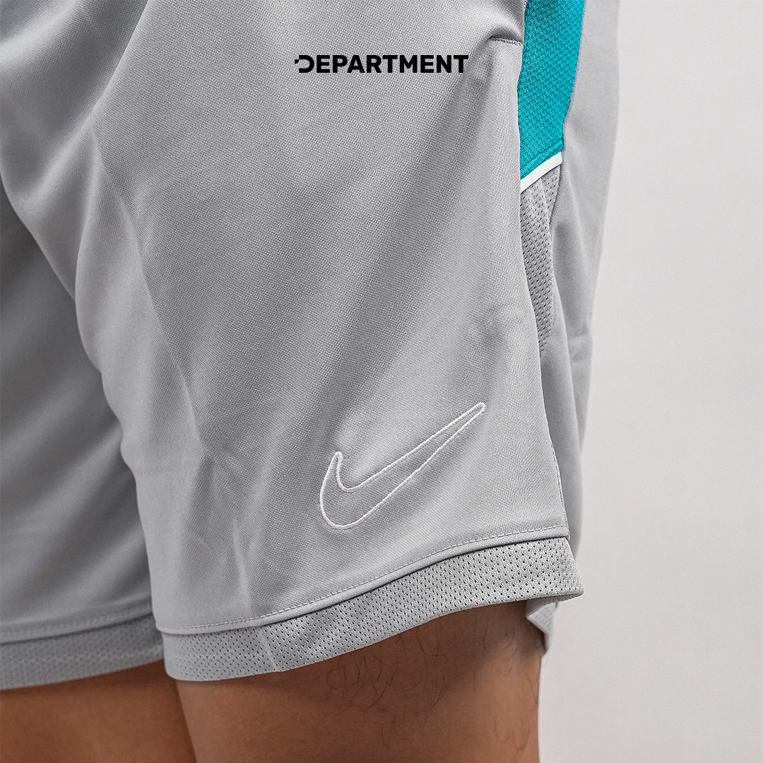 NIKE DRI-FIT ACADEMY 25