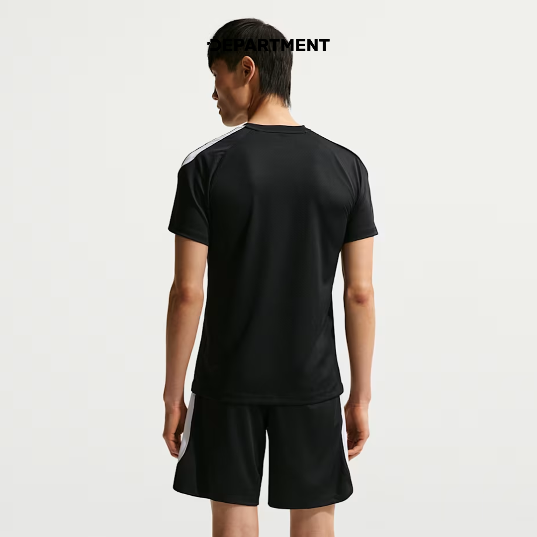 NIKE DRI-FIT STRIKE