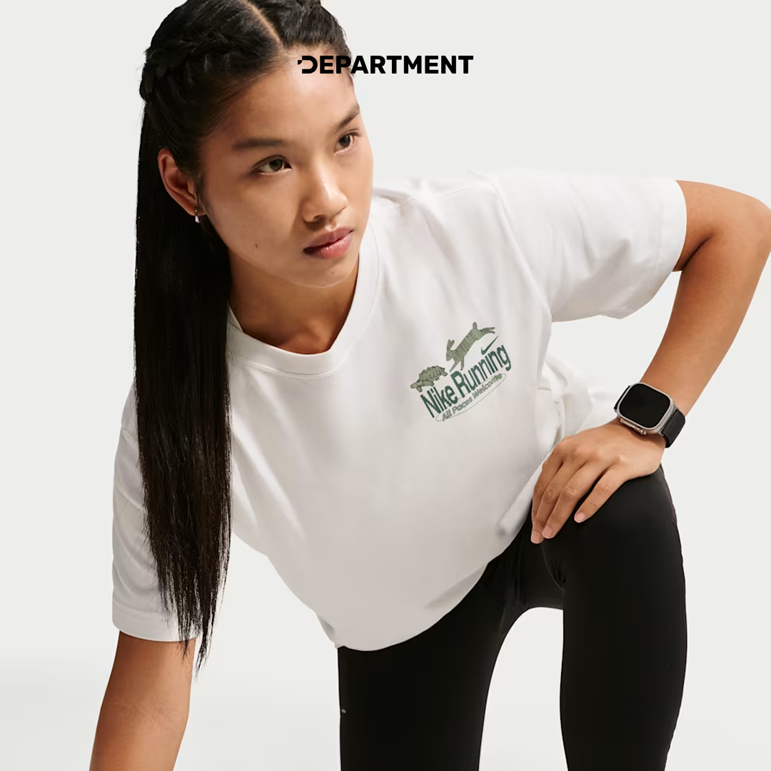 NIKE DRI-FIT SWIFT OVERSIZED