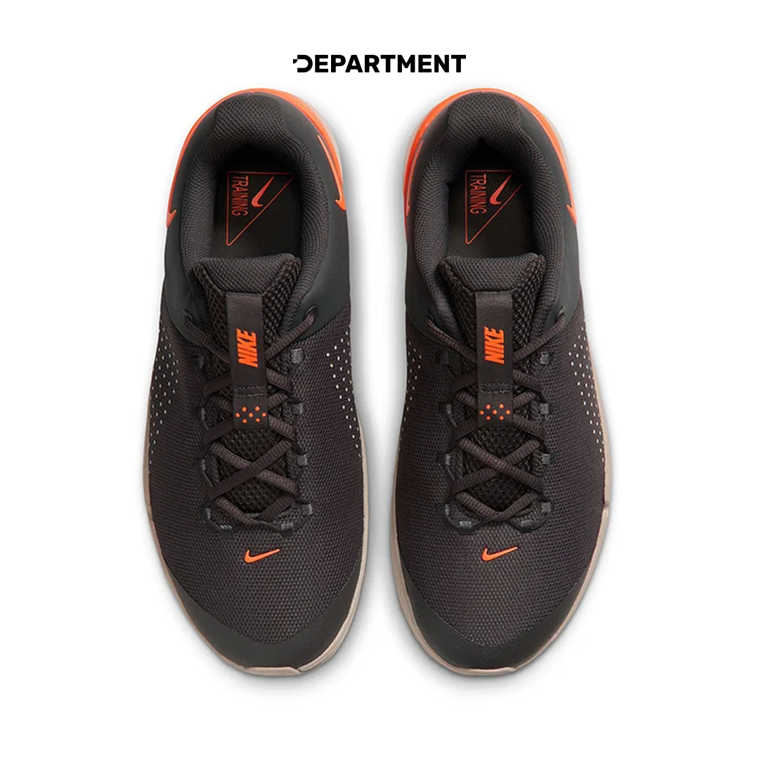 NIKE MC TRAINER 4