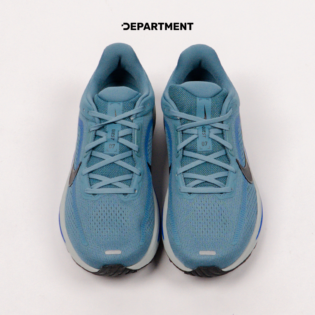 NIKE QUEST 7