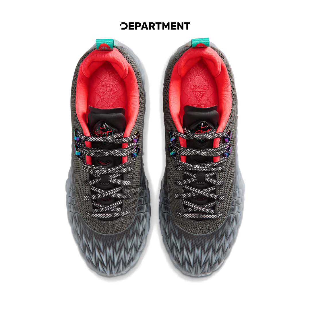 NIKE S.T. CHARGE EP