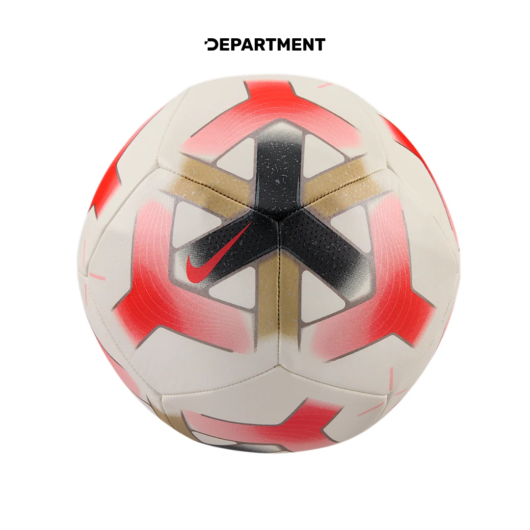 NIKE PITCH