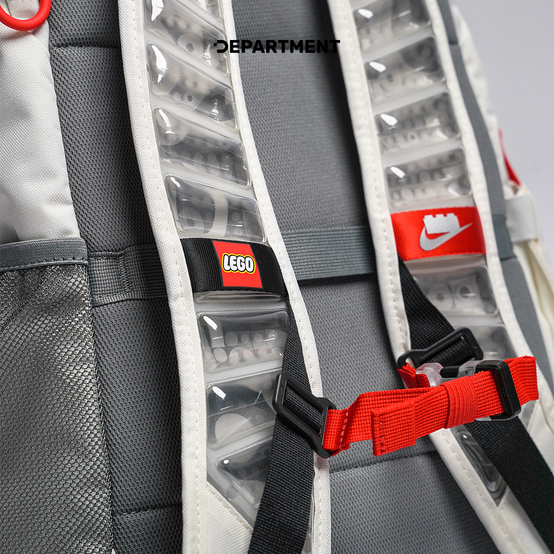 NIKE VARSITY ELITE X LEGO
