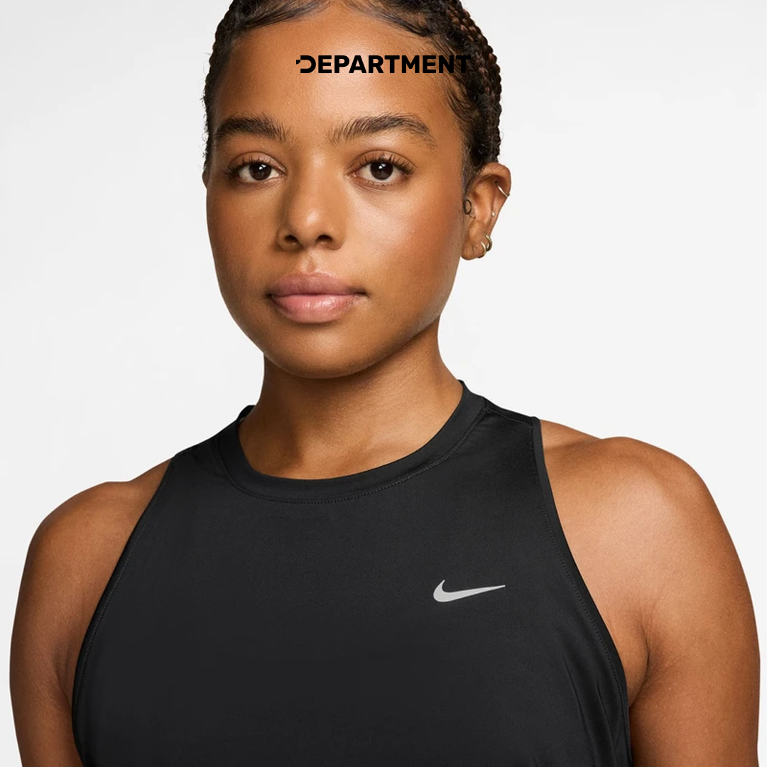 NIKE W DRI-FIT SWIFT