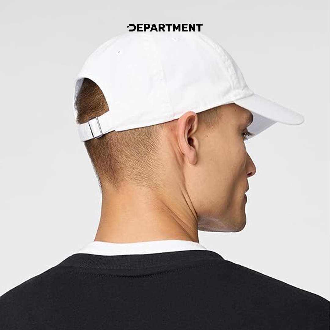 NIKE CLUB UNSTRUCTURED FUTURA WASH