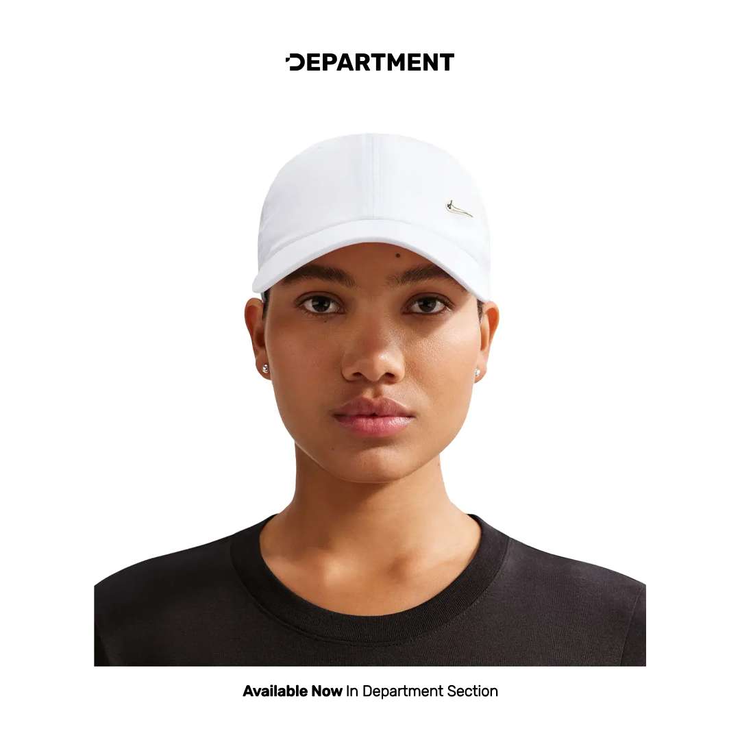 NIKE DRI-FIT CLUB UNSTRUCTURED METAL SWOOSH