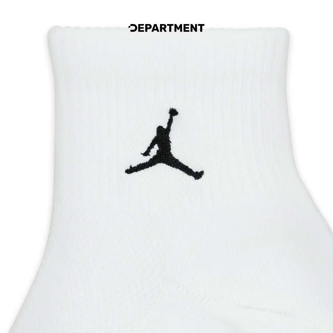NIKE JORDAN EVERYDAY ELEVATED ANKLE 3P