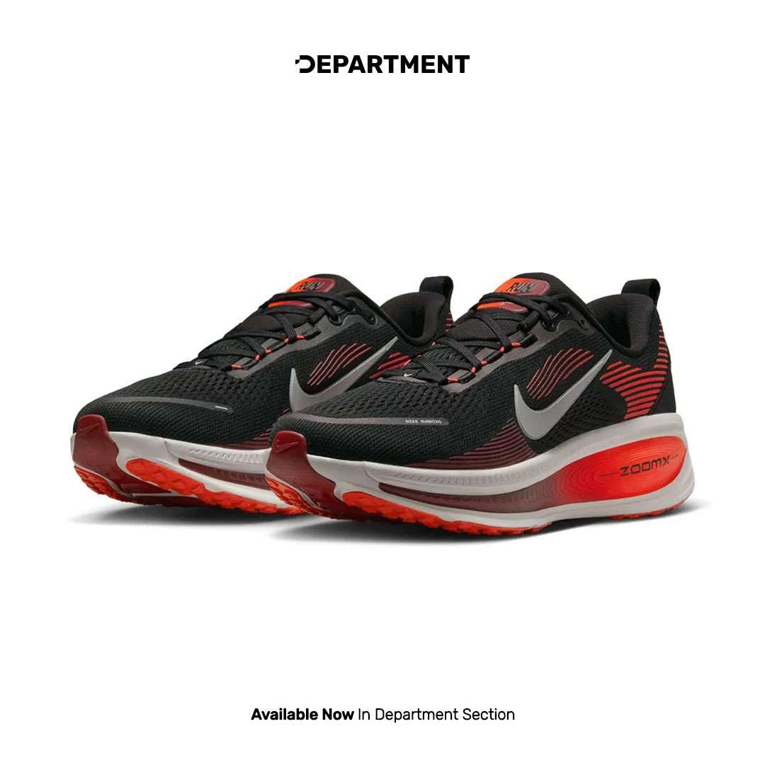 NIKE VOMERO 18