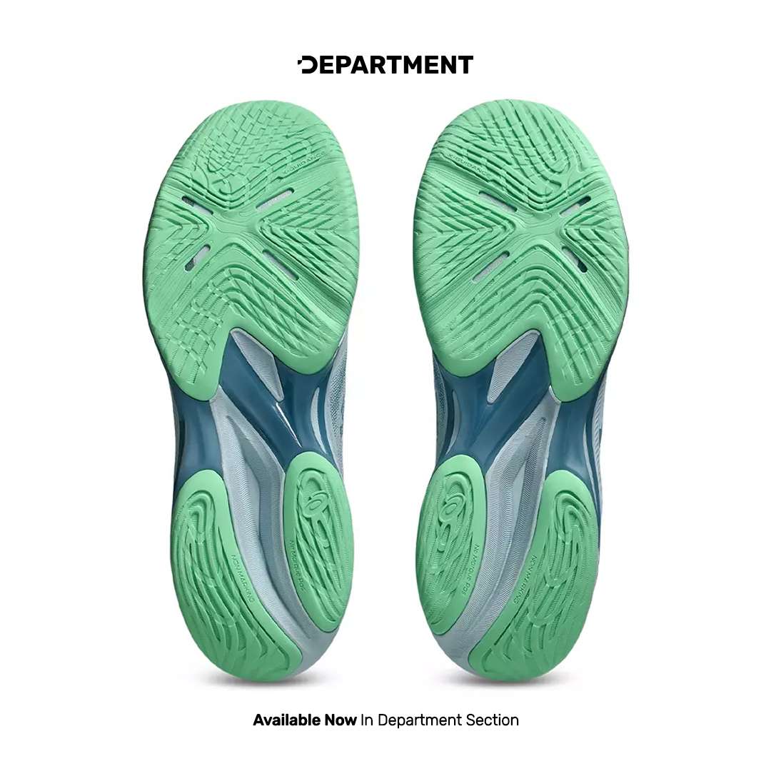 ASICS NETBURNER BALLISTIC FF 4