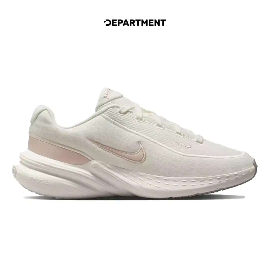 NIKE UPLIFT SC